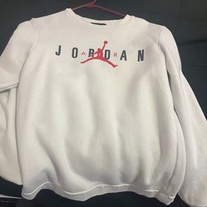 White Jordan Crew neck Size Small